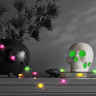 20ct Plastic Spider With Glitter Halloween Indoor Outdoor Novelty Dewdrop Light String With Warm White LEDs - Hyde And EEK! Boutiqueâ„¢