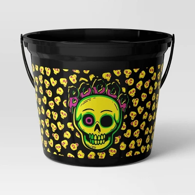 7.64" Skull Halloween Plastic Trick Or Treat Pail Black - Hyde And EEK! Boutiqueâ„¢ - Image 2