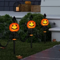 49" Jacks Lit Fence Stakes Halloween Decorative Prop - Hyde And EEK! Boutiqueâ„¢