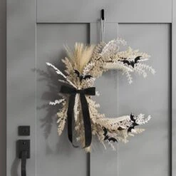 4pk Halloween Clip-on Bat Figurines - Hyde And EEK! Boutiqueâ„¢ Black