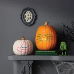 410pc Stick And Poke Light Up Peg Halloween Decorative Kit - Hyde And EEK! Boutiqueâ„¢